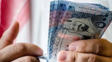 سعر الريال السعودي اليوم الثلاثاء وتأثيره على تكلفة أداء العمرة